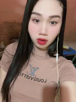 A post by @kkhhhzzxx on TikTok caption: គេដឹងអត់ថាបងខួរឆ្កែ🤣🤣😁😁