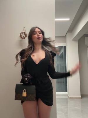 A post by @helenagatta on TikTok