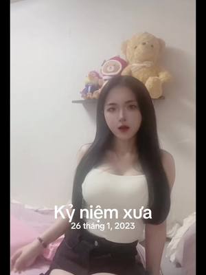 A post by @a10081999 on TikTok caption: #kỷ niệm xưa 