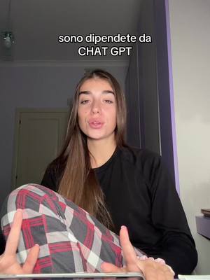 A post by @imsaralarusca on TikTok caption: lo pronuncio pure male