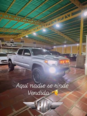 A post by @hhautos_ on TikTok caption: #fyp #foruyou #paratiiiiiiiiiiiiiiiiiiiiiiiiiiiiiii #maracaibo #toyotavenezuela #tacoma4x4 #tacoma #venezuela 