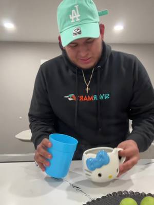 A post by @mimorenitosv on TikTok caption: Ordena tu manguito 🥭 no te quedes con el deseo 🤤😋 #viralvideo #fyp #parati #humor #comedia 