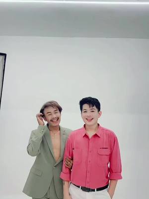 A post by @chan5000000 on TikTok caption: #မောင်နဲ့ 🤞😍❤#aungchanaye 