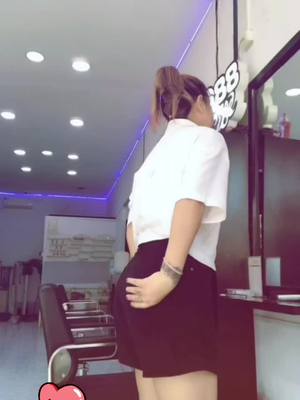 A post by @ayemyatshwezin465 on TikTok caption: #tiktok #foryou #ရွှေကုက္ကိုလ်မြိုင် #မကတတ်ကတတ်နဲ့😁😜 