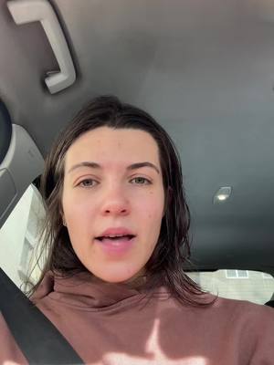 A post by @lauracasquerooo888 on TikTok caption: Pregunta preguntosa: cómo lo hacéis vosotros?? (esta tarde subo el vlog 2) lg: lauracasquero888