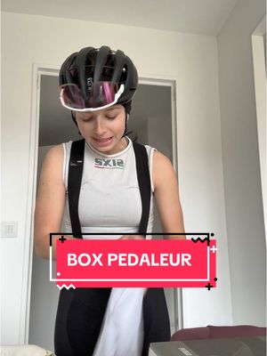 A post by @laura_lavry on TikTok caption: Box pédaleur du mois de Janvier 🫶🏻 @PEDALEUR   #box #pedaleur #youpiii #cycling #letopdutop #velo #cadeau 