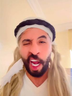 A post by @nouhelghazzani on TikTok caption: حتى انتوما😂 ؟؟ #نوح_الغزاني #nouhelghazzani  #pourtoi  #fyp  #morocco  #مسرح  #كوميدي  #fouryou 