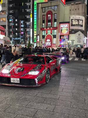 A post by @964jasper on TikTok caption: traffic in kabukicho