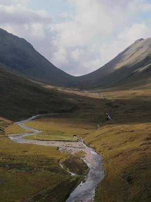 A post by @scotlandswild on TikTok caption: When it comes to writing lyrics, both Robert Burns and Taylor Swift certainly know how to write a "Love Story"... 💌🎶 How did you do in this challenge?? We are celebrating Robert Burns this week by offering money OFF our Lewis & Harris 5 day tour! Spots are limited though so book today. We've planned, prepped and led 1,000's of 5 ⭐ tours around Scotland. We know what makes a GREAT holiday here. Check out our itinerary booklet & grab some off your first tour as well. #Scotland #LoveStory #RobertBurns #TaylorSwift #Songwriting #scottish #rabbieburns