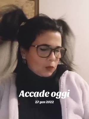 A post by @rosypuccio5 on TikTok caption: #accadeoggi #neipertee 