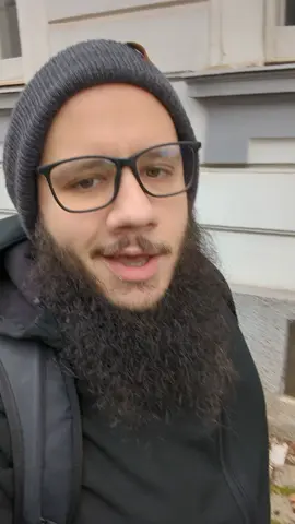 A post by @ryanthemage on TikTok caption: Hyped, Bock, Angriff! ❤️ #ryan_the_mage #ausgezeichnet #quiz #twitch 