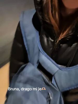 A post by @brunnaa210 on TikTok caption: bruna, drago mi je🫶🏻 #bicutvojadevojka #goviral #tiktoktrend #bruna #fyp #viral #❤️ 