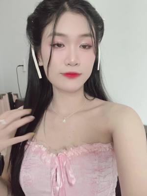 A post by @nhongoc200 on TikTok caption: Ngộ à😆