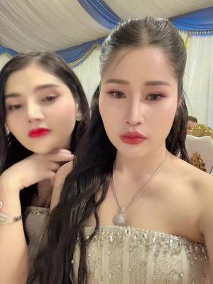 A post by @leakleakcute168 on TikTok caption: ឡើងផ្ទះបងប្រុសបងស្រី🥰🌷