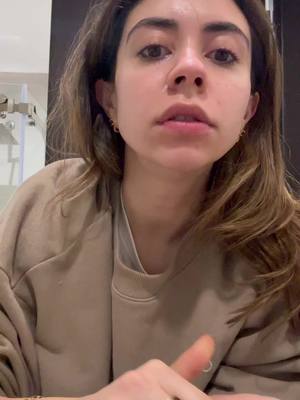 A post by @comecomosars on TikTok caption: Test de glucosa ✔️ me lo hice en el hospital Zambrano