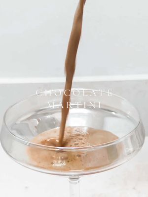 A post by @sophsoph207 on TikTok caption: the perfect martini 🍸🍫 #chocolate #chocolatemartini #espressomartini #valentine #icedcoffee #EasyRecipe #satisfying #ValentinesDay #chocolatelover #satisfyingvideo #chocolatebaileys #baileys #cocktail #fypシ 