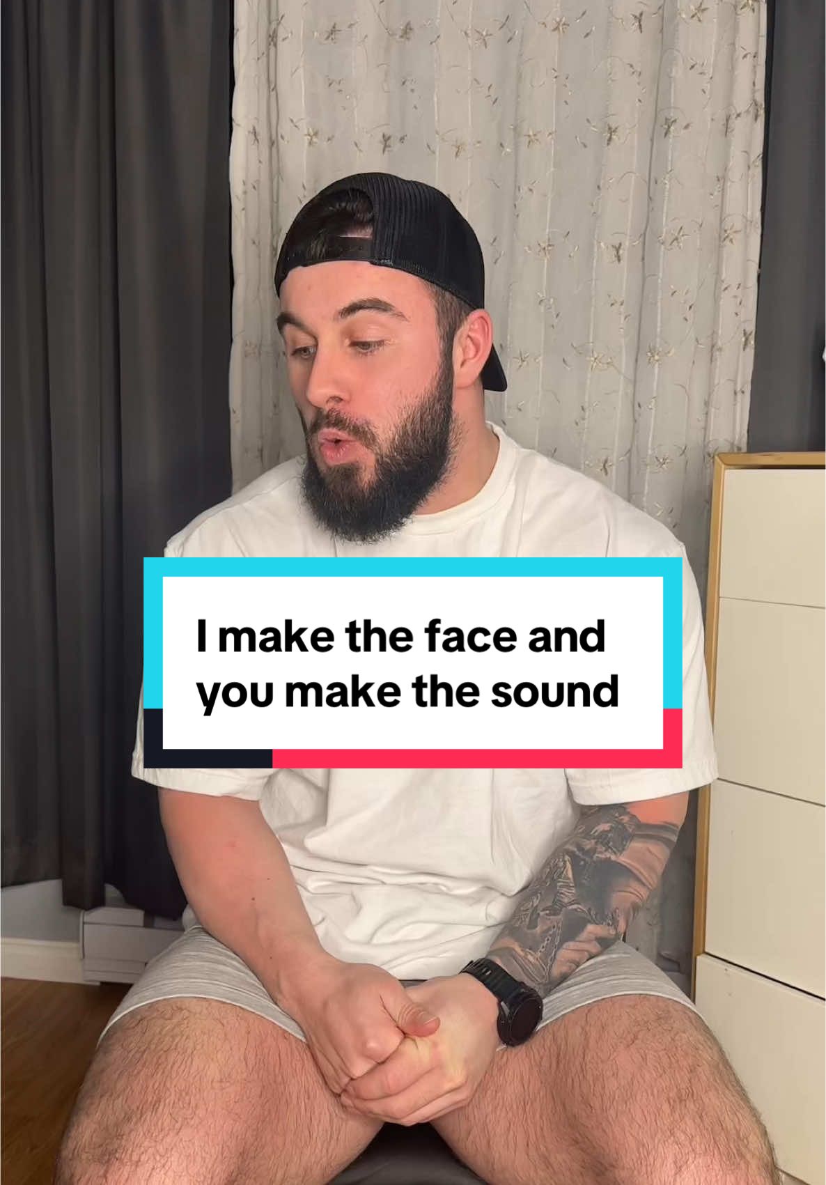A post by @lorie_boucher on TikTok caption: Que du plaisir à filmer cette vidéo 😂😂  @Samuel Montembeault  #imakethefaceyoumakethenoisetrend #soundviral #imakethesoundyoumaketheface 