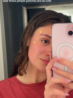 A post by @gigibean9 on TikTok caption: me🤝 my skincare routine#fyp #geegalicious 