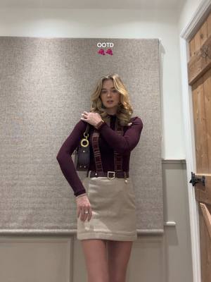 A post by @hxn_smith26 on TikTok caption: OOTD🍇🍇 #country #countrylifestyle #OOTD #howtodresscountry #fashion #countryfashion #teamworkchallenge 