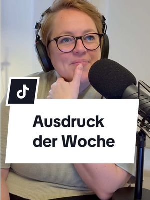 A post by @easygerman on TikTok caption: Der Ausdruck der Woche ist „suchten“! Das Wort kommt von „Sucht“ und beschreibt, dass man etwas ununterbrochen und fast wie süchtig macht. 🎙️ Die ganze Episode findet ihr im Easy German Podcast → auf easygerman.fm und in allen Podcast-Apps. Was suchtet ihr zur Zeit? Schreibt es uns in die Kommentare.👇 #easygerman #easygermanpodcast #podcast