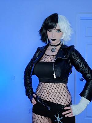 A post by @skye0v0summers on TikTok caption: That rat all over my fyp 🐁  #marvelrivals #lunasnow #lunasnowcosplay #ratdance #cosplay #fyp 