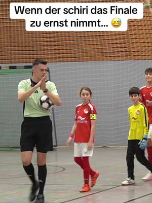 A post by @quallexd001 on TikTok caption: Ich war voll dabei! 🫡 #qualle👑 #fyp #fussballer #hallenfussball #hallenturnier #kinderfussball #jugendfussball #schiedsrichter #finale #turnier #fußball #traum #dfb #goals #kreisligamomente #kreisligalegende 