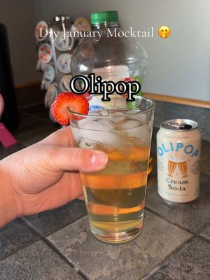 A post by @xoxobabybxoxo on TikTok caption: @OLIPOP dry January 👏🏼 #dryjanuary #guttok #olipoparmy