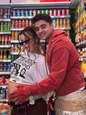 A post by @emilen_im on TikTok caption: ❤️