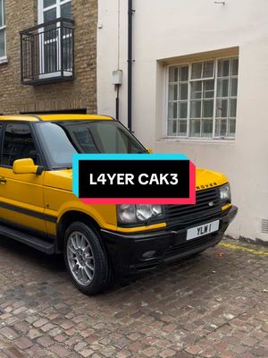 A post by @croppyc on TikTok caption: L4YER CAK3 #rangerover 