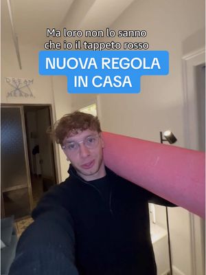 A post by @primevideoit on TikTok caption: A non rispettare le regole in casa… finisci sul red carpet 😜 #ICoinquilini #fuorisede #RedCarpetVIPalTappeto #NuoveUscite #DaVedere #PrimeVideo #MauroMagarelli #coinquilini