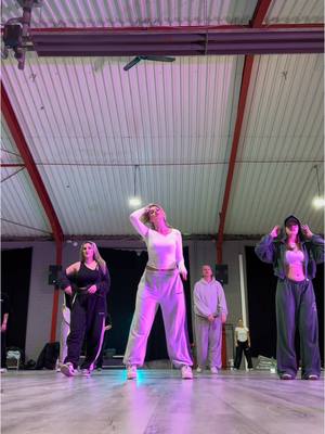 A post by @liriie on TikTok caption: Spider dc @Palina Paleeva #fy #fyp #viral #dance 