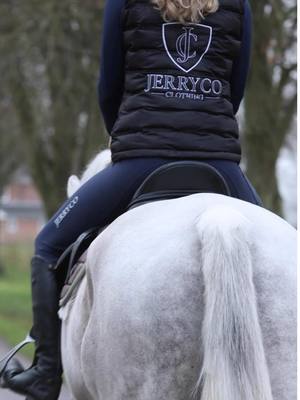 A post by @hxn_smith26 on TikTok caption: Wearing @Jerryco clothing  #country #countrylifestyle #horse #equestrian #teamworkchallenge #equestrianclothing 