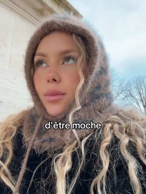 A post by @lindadrte on TikTok caption: Je ne peux que imaginer mais j’imagine que c’est dur #durdetremoche #paris #humour 