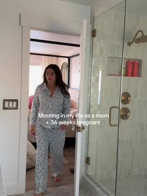 A post by @courtneyycahoon on TikTok caption: officially 9 months pregnant and I will be walking every day until this baby comes 🤰🤪🤍  #morningroutine #morninginmylife #pregnantlife #pregnancy #fyp #MomsofTikTok 