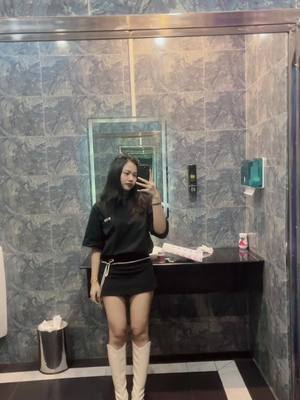 A post by @htetshweyeephoo8 on TikTok