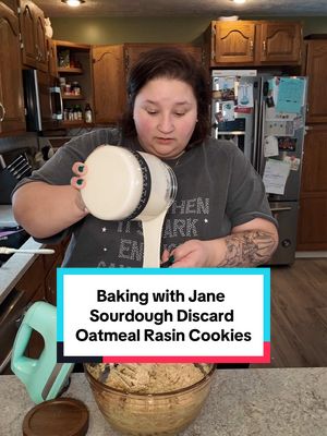 A post by @applesauceandadhd on TikTok caption: #AggressiveTutorials #AggressiveTutorialLady #AggressiveCookingShow #AggressiveCookingTutorials #sourdoughbread #sourdoughstarter #bakingwithjanedoe #janedoe #bakingwithjane #sourdoughtok #sourdoughdiscard #discardoatmealrasincookies #oatmealrasincookies 