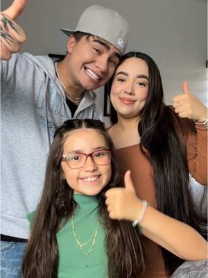 A post by @christianfabiannn on TikTok caption: Hoy todas estaban feas 😂💔 @Nicole Bernal ✨✨ #parati 