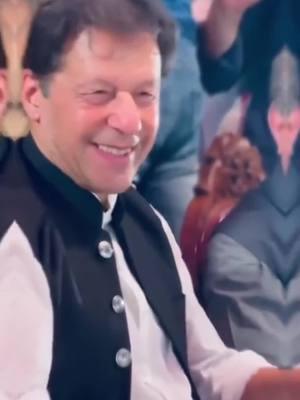 A post by @dal858 on TikTok caption: PTI #Pakistan #Imrankhan #Viral #Pti #Fypシ゚ #Foryoupage 