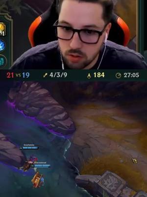 A post by @truckdriverlol on TikTok caption: 1HP NEXUS TWICE? #fyp #leagueoflegends #leaguetok #leesin #truckdriverlol