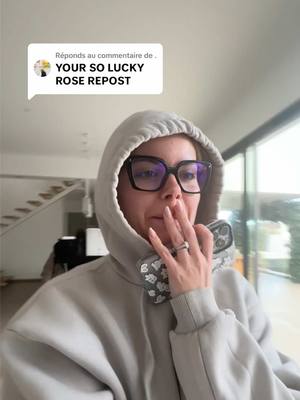 A post by @romy on TikTok caption: Réponse à @.  WHAT ???? 