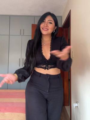 A post by @elyguaminga on TikTok caption: Amando esta canción 🩷 #elyguaminga #foryou #parati #ecuador #indigena 