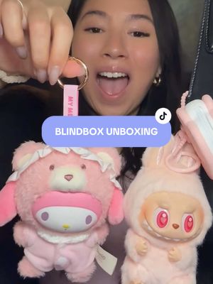 A post by @zinniacelya on TikTok caption: Das Video ist von Montag, bin leider krank geworden aber ihr bekommt morgen die Updates 🥹🩵  #finni #fy #fyp #viral #blindbox #blindbags #blindboxopening #spielzeug #squishmallows #squooshems #squishmallowcollector #sanrio #sanriocharacters #toptoy #lattebaby #powerpuffsgirls #popmart #popmartunboxing #crybaby 