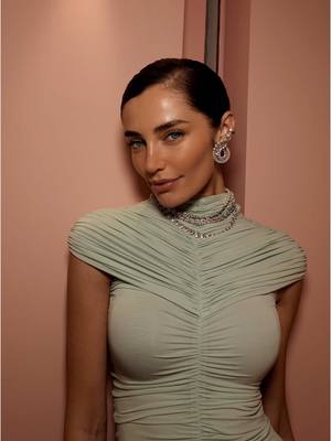 A post by @iamrebeccad12 on TikTok caption: A timeless touch of elegance thanks to @Swarovski & @Harrods #Swarovski #ArianaGrandexSwarovski #Ad