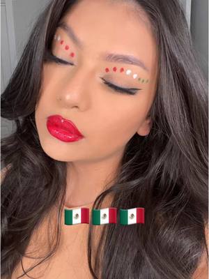 A post by @g.torres_makeup on TikTok caption: #🇲🇽🇲🇽🇲🇽🇲🇽 #fyp #makeup #eyeshadowtutorial #mexicantiktok #🇲🇽🇺🇸 