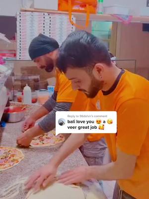 A post by @zaheerabbasmw on TikTok caption: #accadeoggi #theboss #pakistani #brescia #india #pakistan #singh #barfi #thankyou #pindawale #Italia #matan 