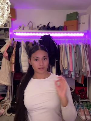 A post by @kurdinausjapann on TikTok caption: Ein etwas emotionales Video 🫶🏽 #foryou #tiktok #foryou #tiktok 