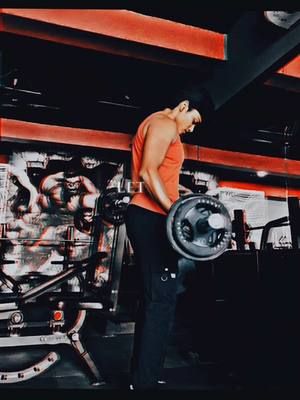 A post by @muscleheroine on TikTok caption: Strong mind, strong body. Let’s get after it! #noexcuse #fitlife  #CapCut #internationalstudent #indianfitness #femalefitness #strong #trending 