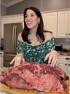 A post by @yesis_life on TikTok caption: Si me ven pelando los dientes, déjenme, significa que estoy feliz🤣 #carnivore #carnivora #dietacarnivora #carnivorediet #meatlovers #vacio #30daychallenge #cocinaconmigo #ideasdecomida #eatwithme 