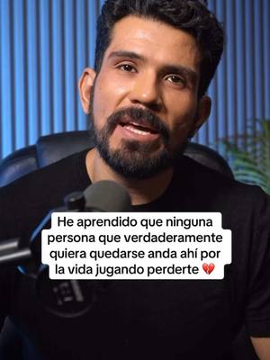 A post by @heber_gonzalez_ on TikTok caption: Si juega a perderte deja que gane #consejosdeamor #parejastoxicas #amorpropio 