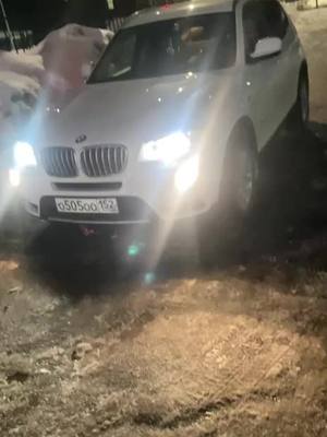 A post by @alex_100_labzin on TikTok caption: #bmw#x3 #реки